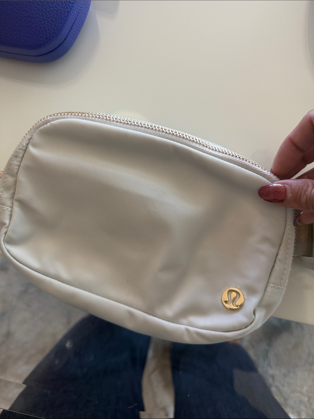 TWO lululemon athletica Crossbody Belt Bags - black and white - Picture 7 of 9
